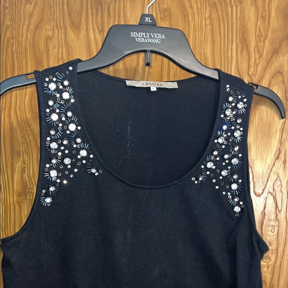 I blues size Large Black Sleeveless Top with Embellishments - Picture 2 of 7